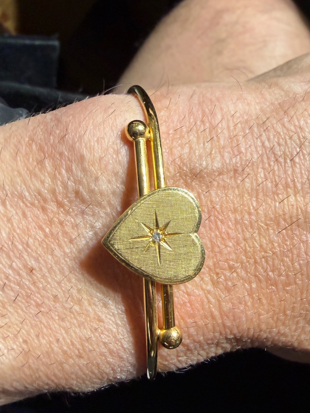 Vintage Gold Electroplated Heart Starburst Bangle Bracelet 7”